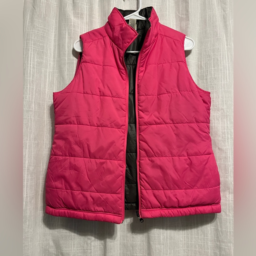 Champion winter vest, hot pink, size Large, great condition